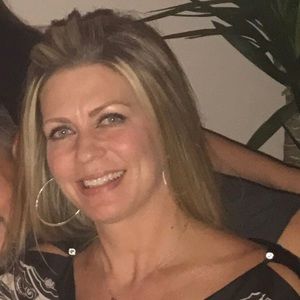 Meet your Posher, Noelle